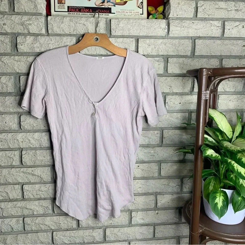Monrow Ribbed V Neck Button Tee Shirt